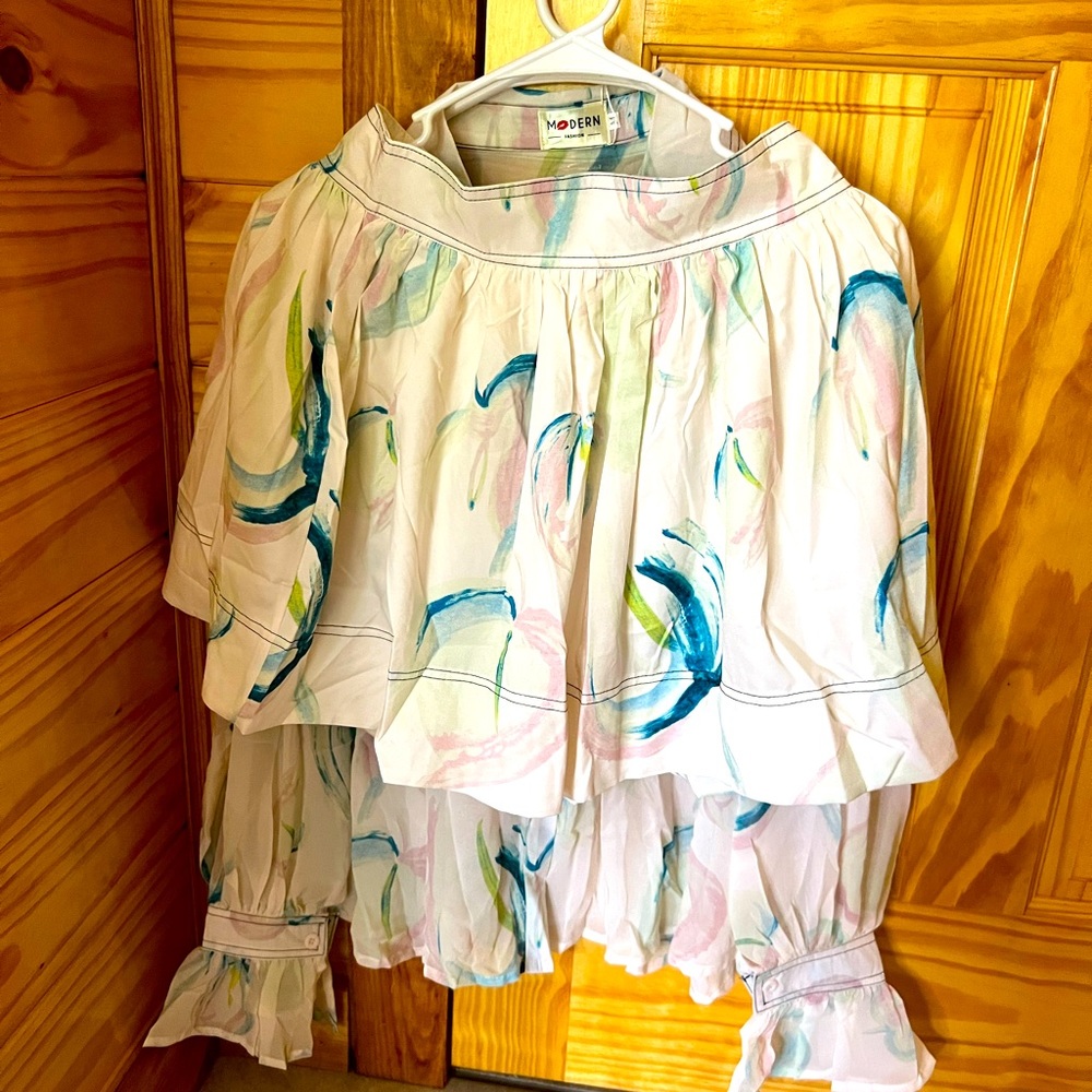 Preloved Skirt And Tops